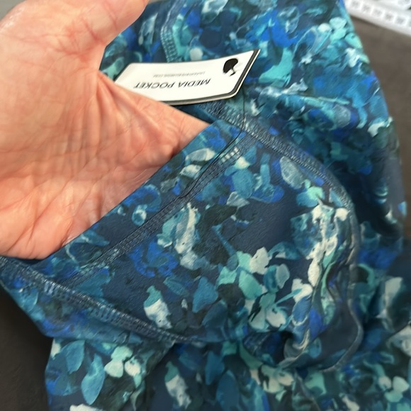 Laundry by Shelli Segal blue print leggings size small - Picture 10 of 11